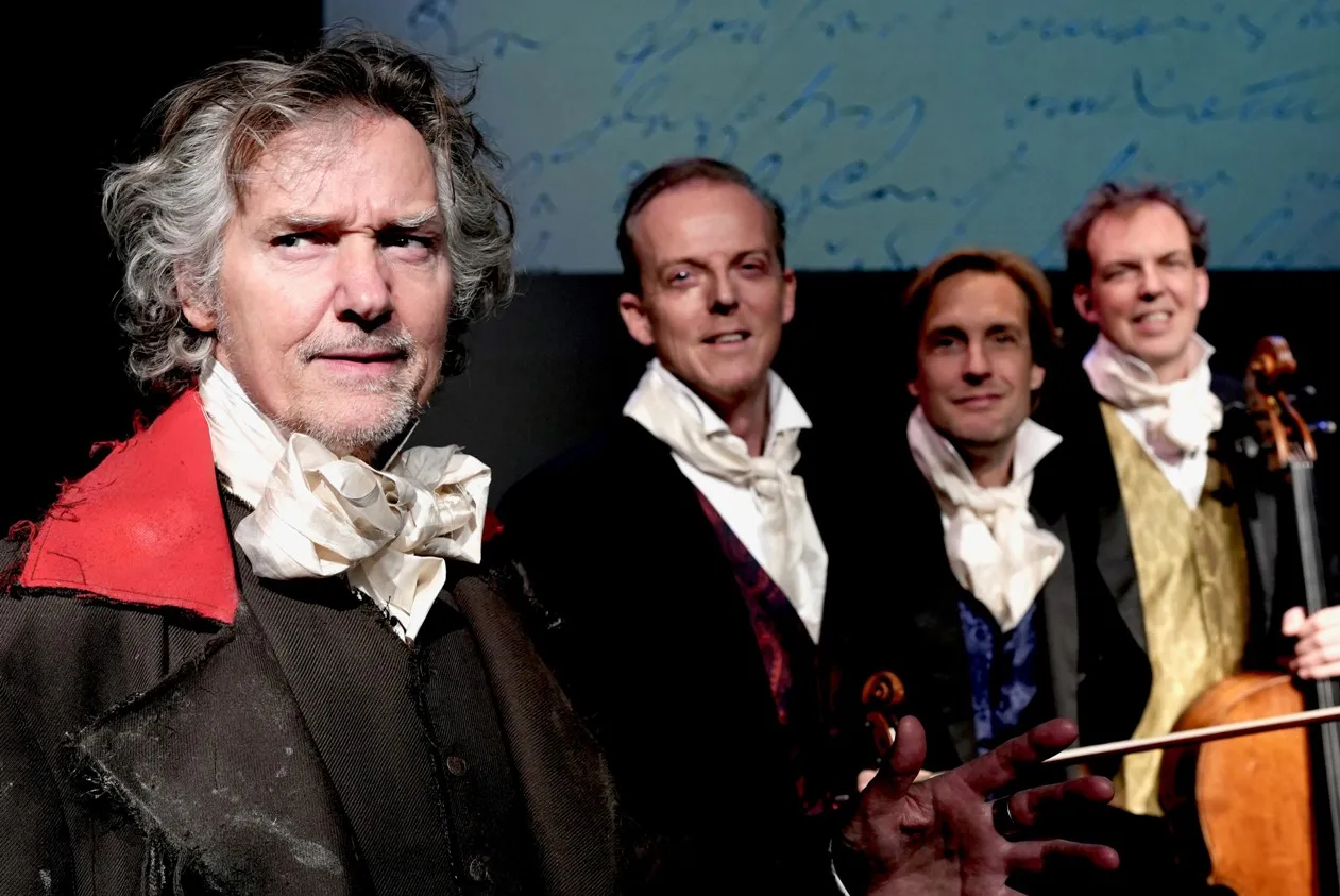 scenefoto 1 beethoven martijn van beenen