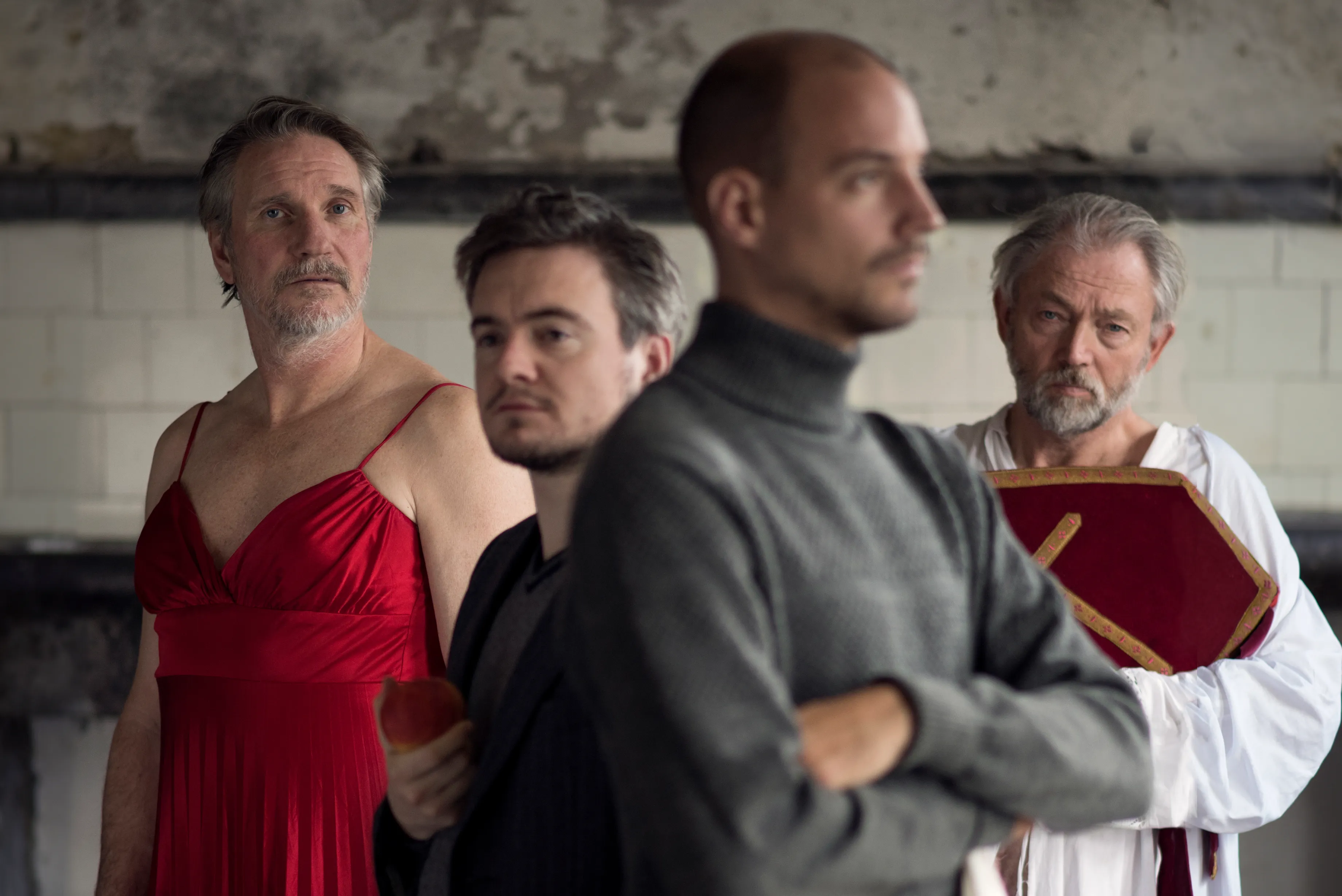 theatergroep suburbia troostzonen horizontaal eddy wentingpaulina matusiak sml2