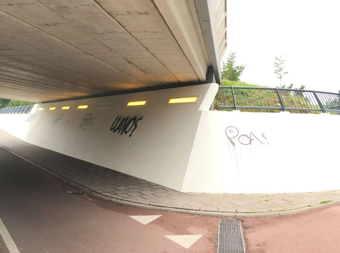 tunnel beklad