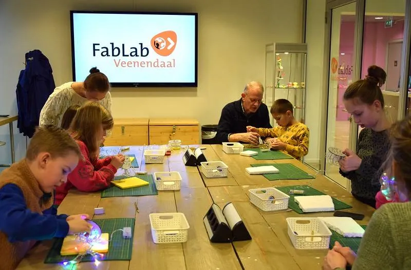 fablab workshop winterlichtje 1