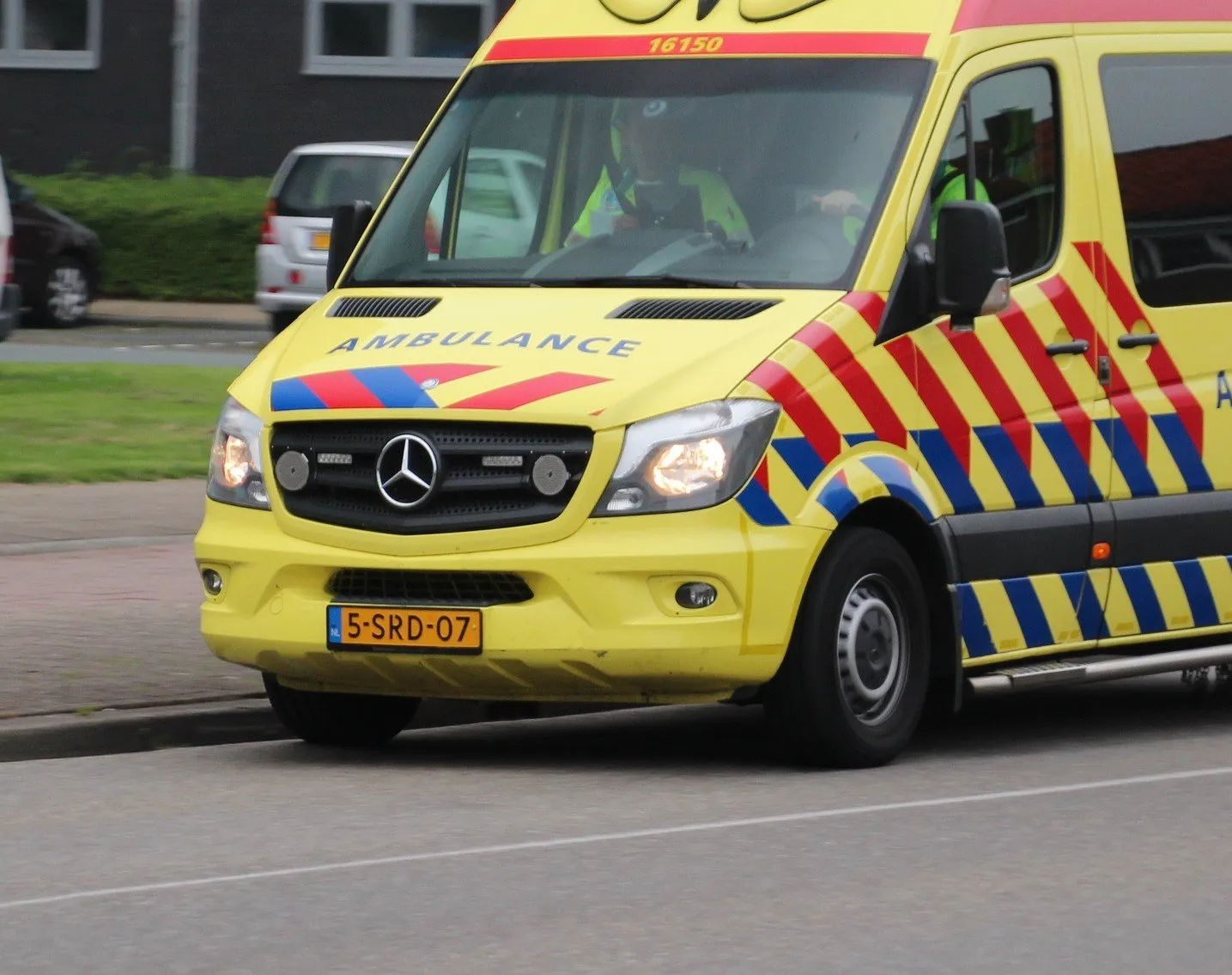 ambulance andre muller via pixabay