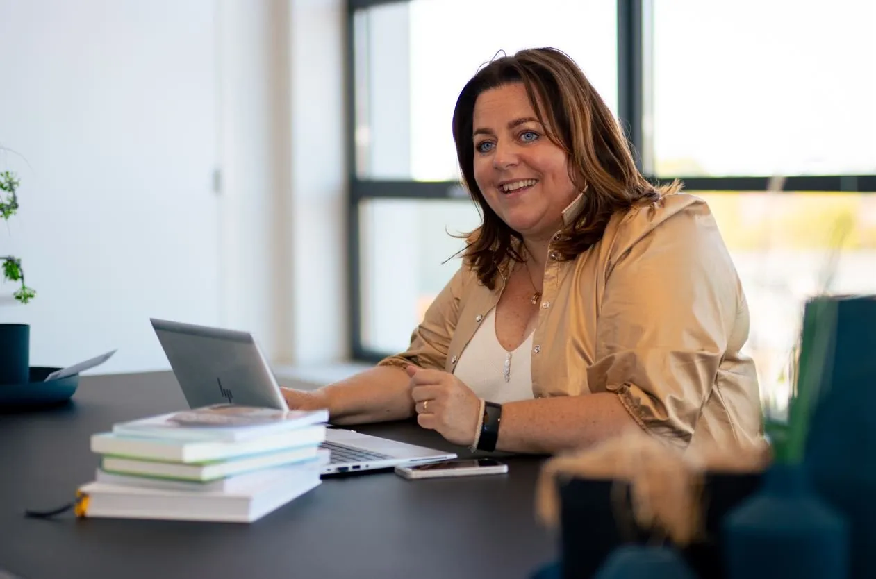 carin van holstein klik hr