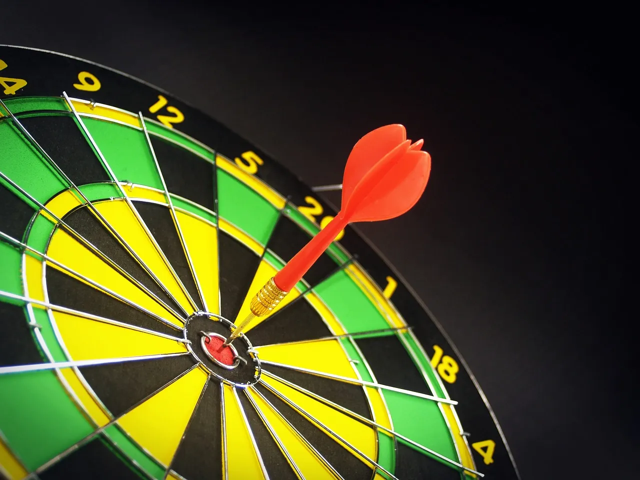 darts 41330 via pixabay