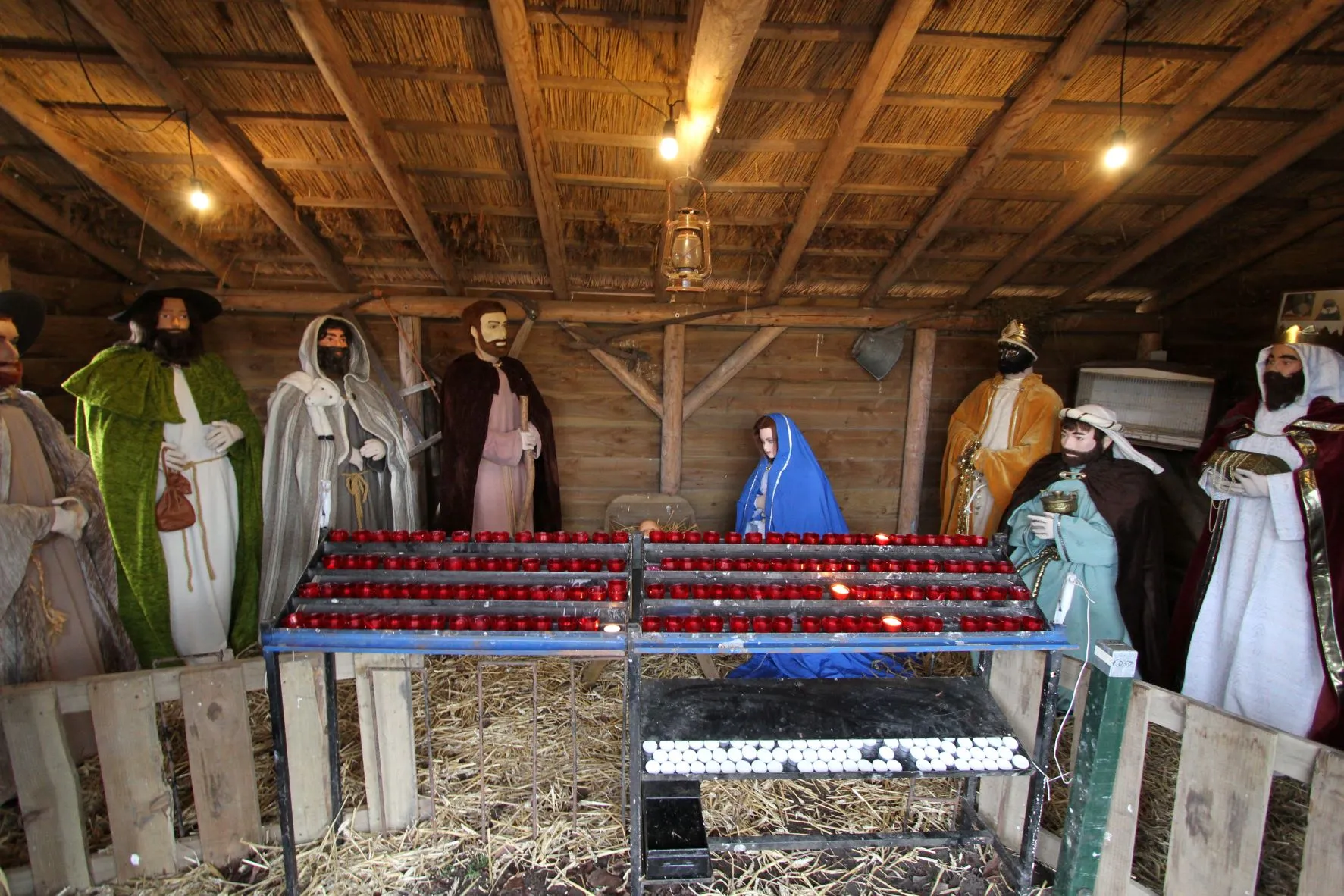 kerststal beeldengroep