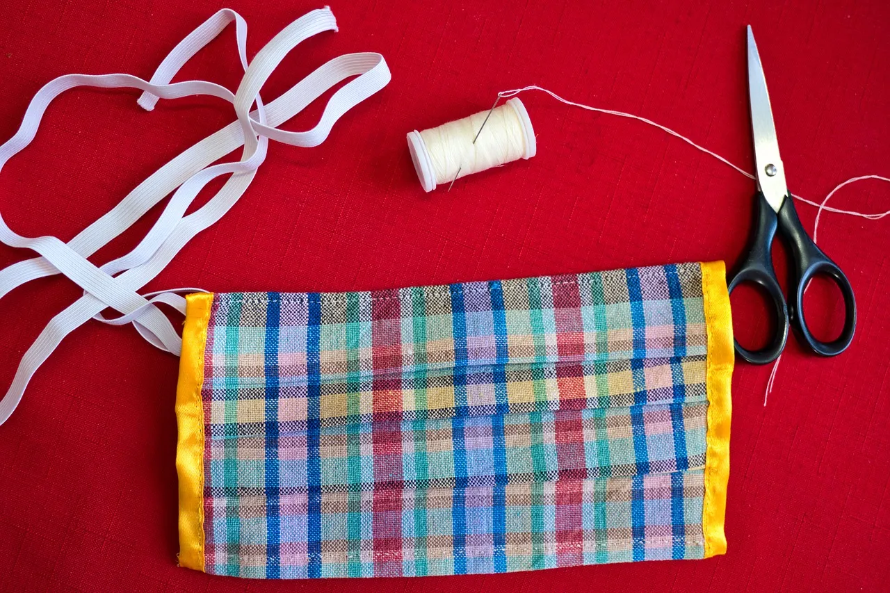 mondkapje lukas jancicka via pixabay