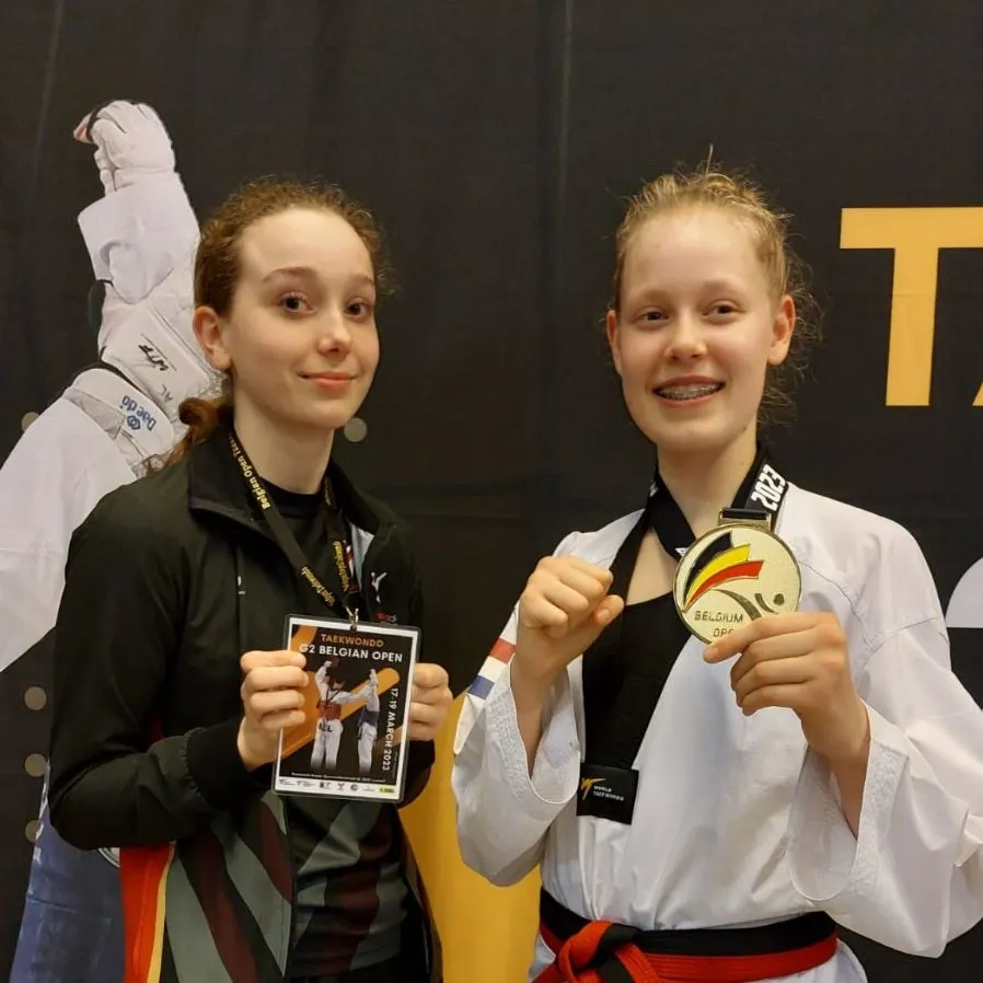 nielle en eva belgian open 2 023