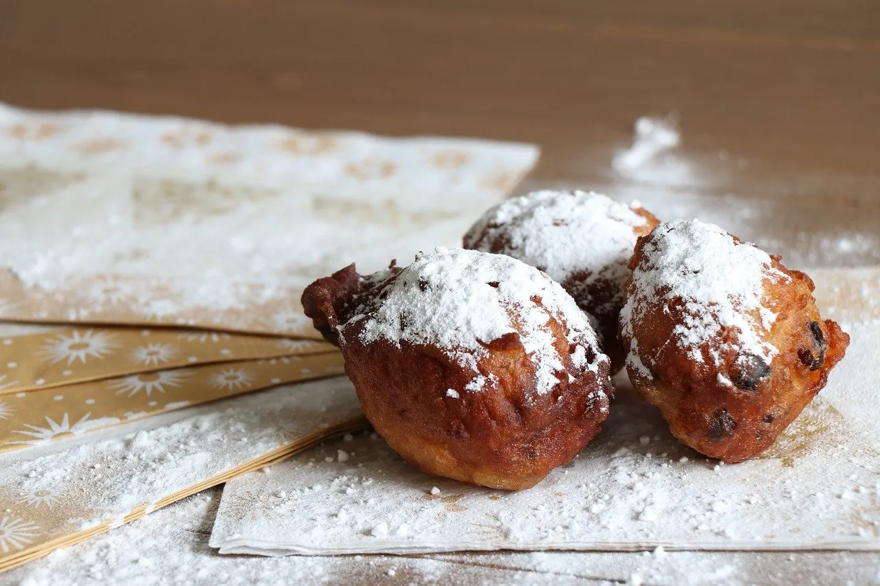 oliebol marjonhorn via pixabay