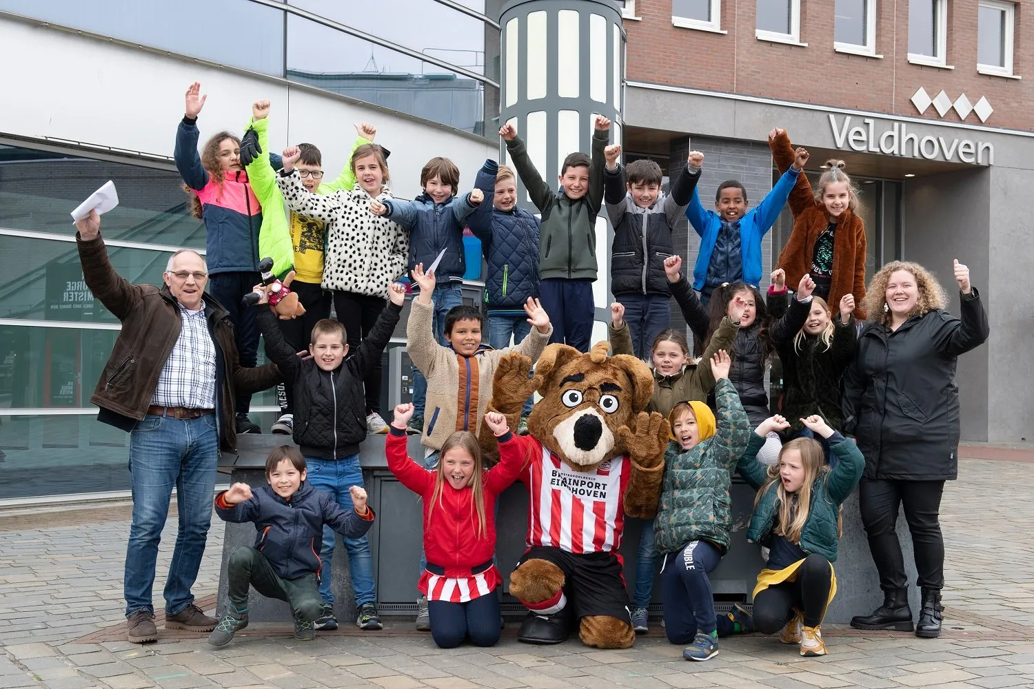 scoor een boek persconferentie groepsfoto fotograaf willem binnendijk