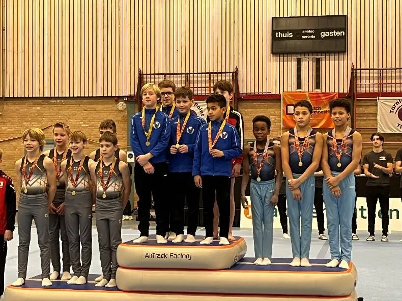 Voorwaarts-16112025-01