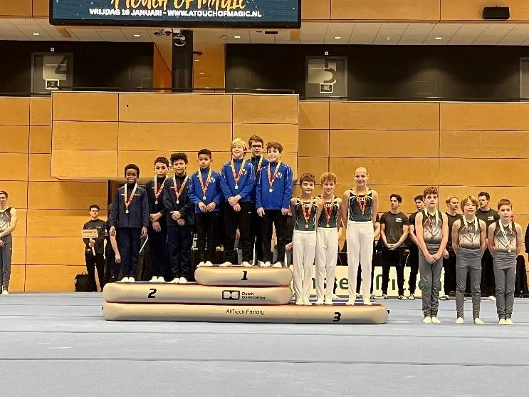 Voorwaarts-20122025-01