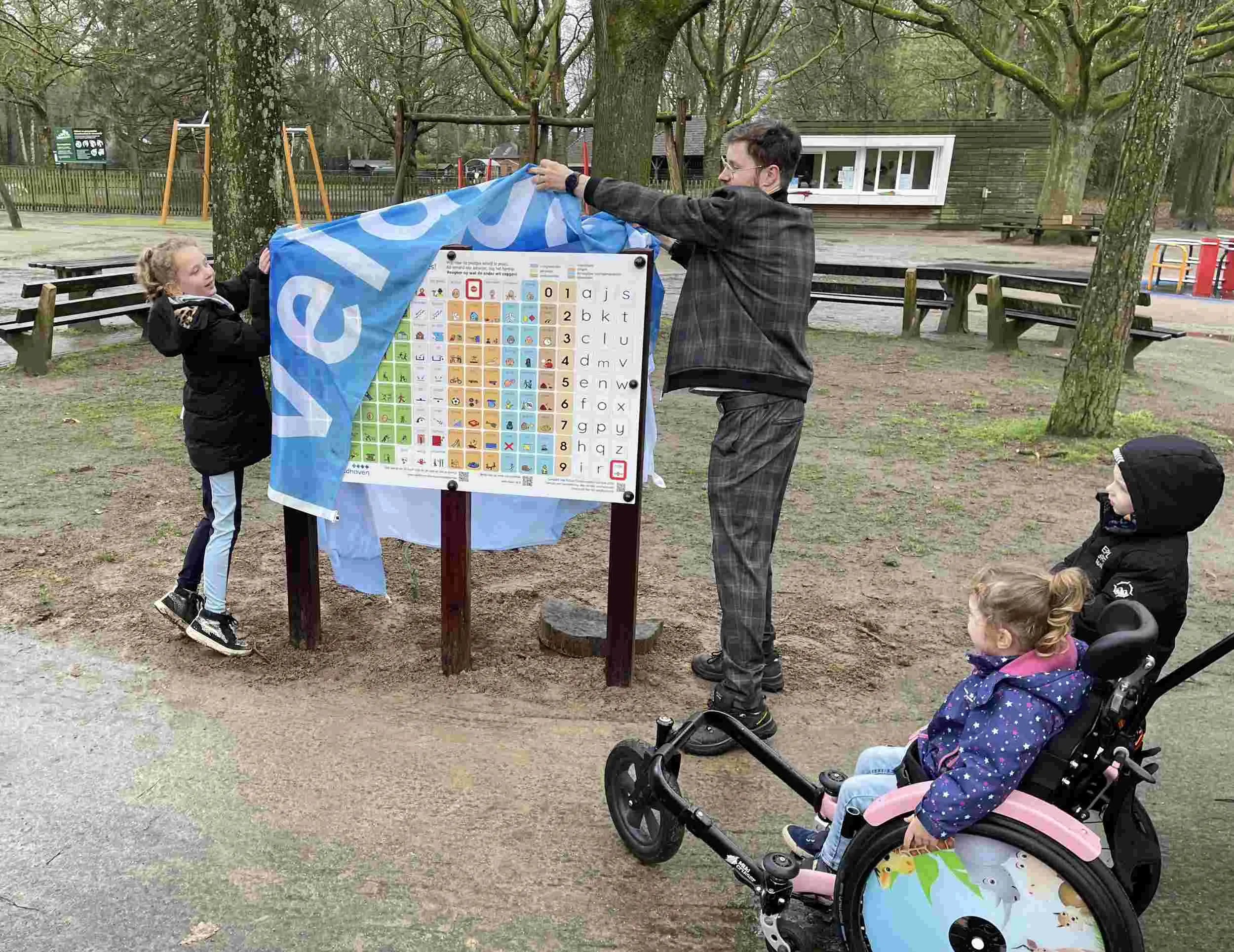 Onthulling-pictobord-02