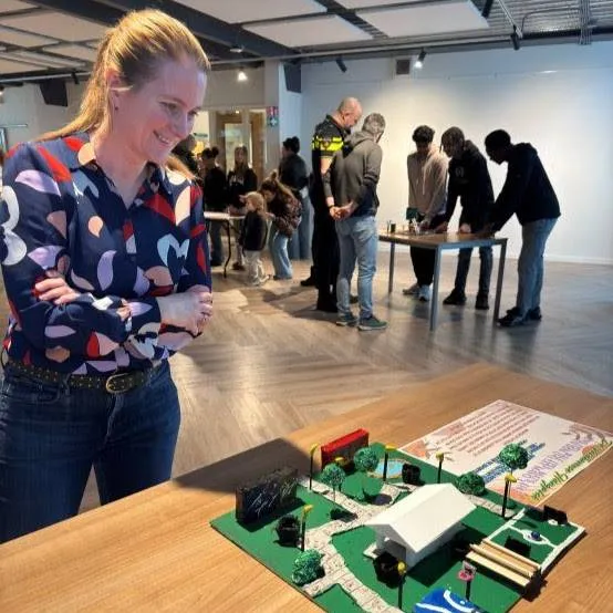 Sondervick leerlingen in gemeentehuis