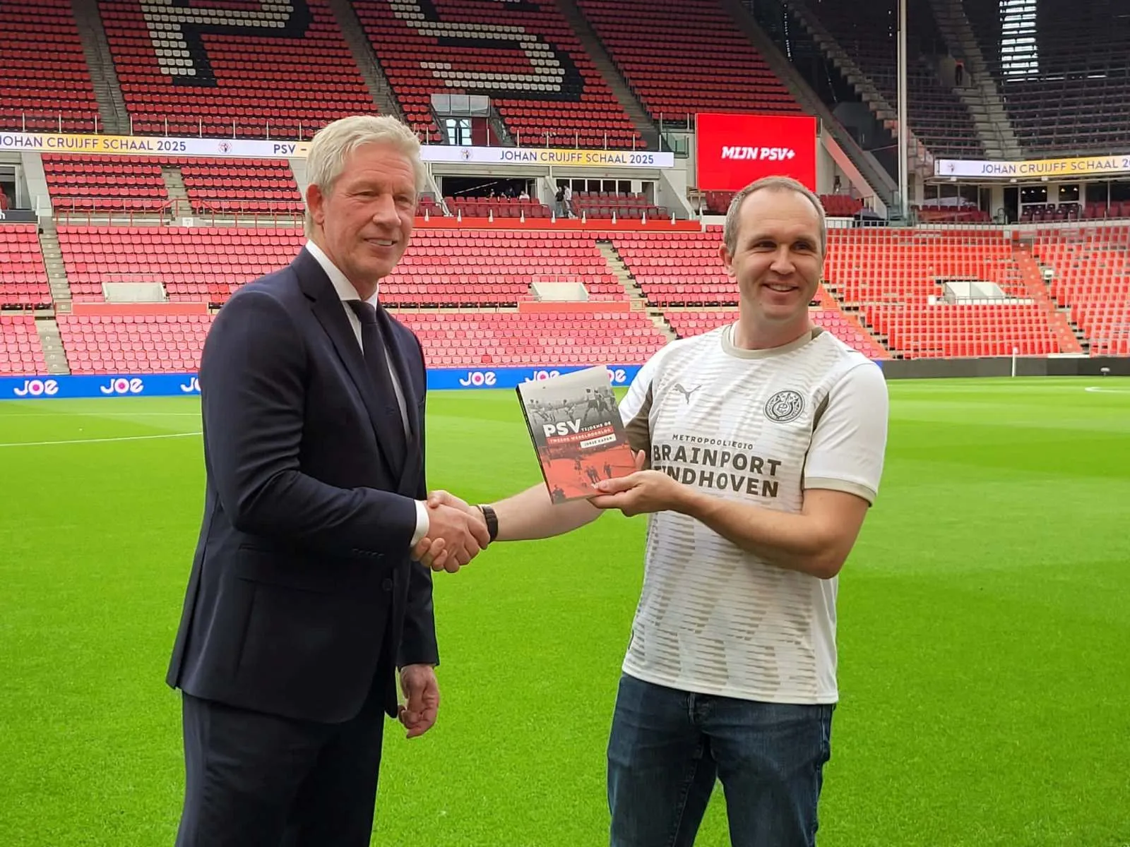 Marcel Brands (links) en Joris Kaper