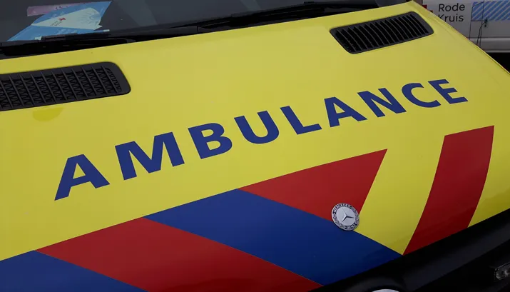 20160709 151640 banner amublance wm