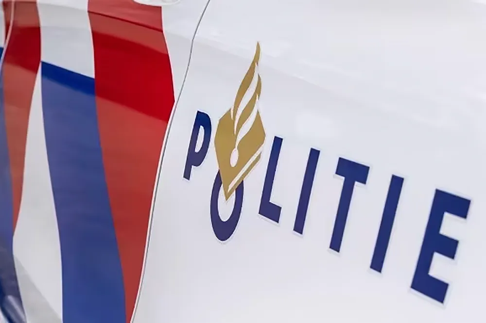 2019 04 23 politieauto mercedes pm013 1 kopieren politie