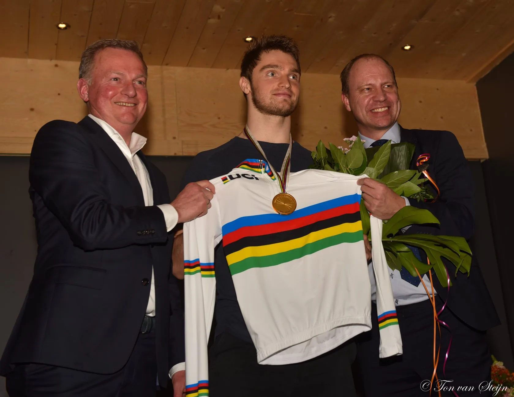 53435220 2037360833029839 1031890215263797248 o