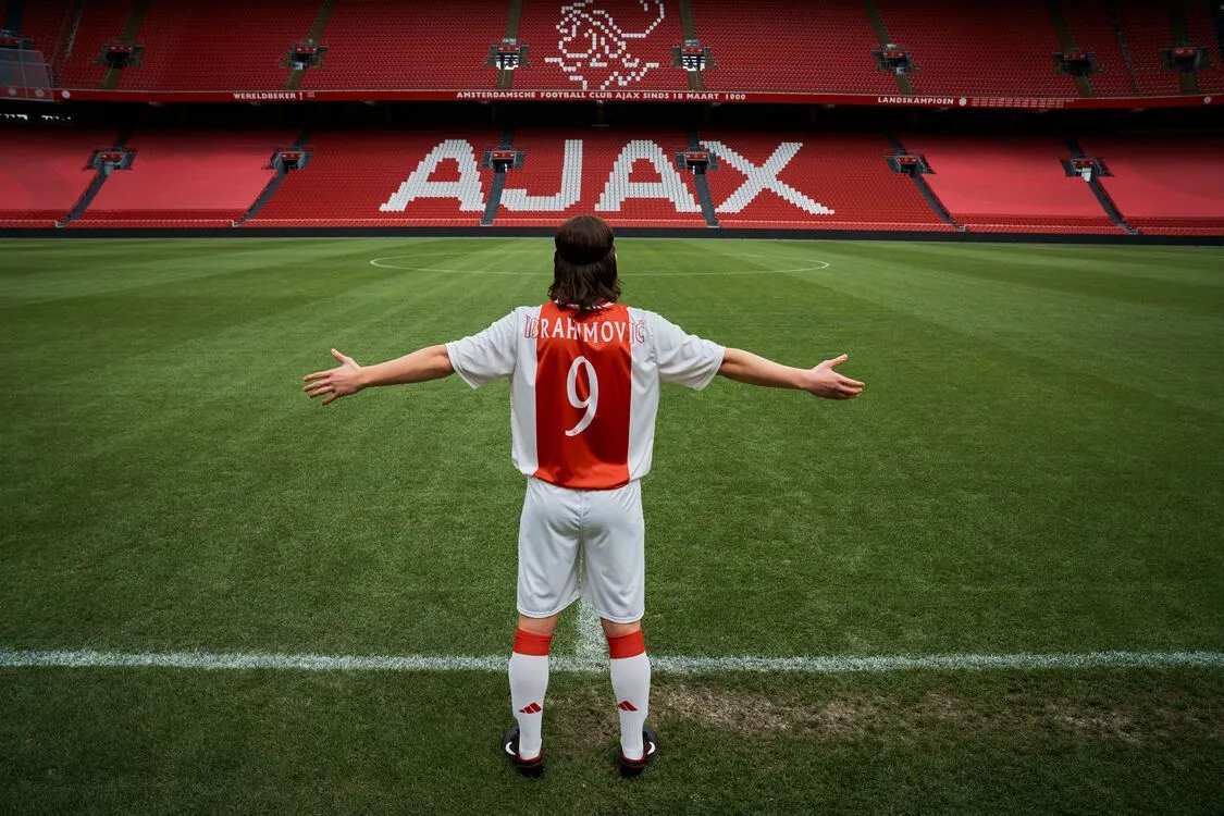 i am zlatan st 2 jpg sd low photo by mark de blok