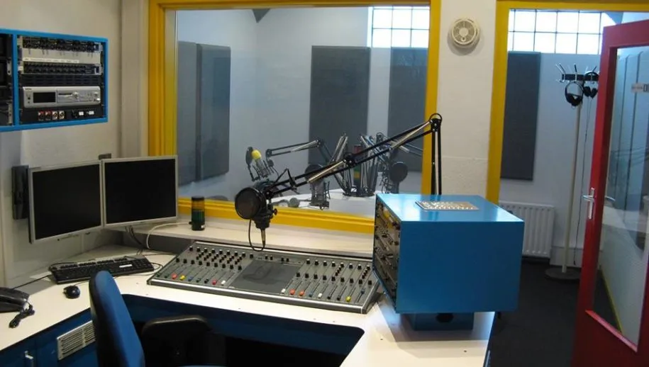 radio beverwijk 915x518