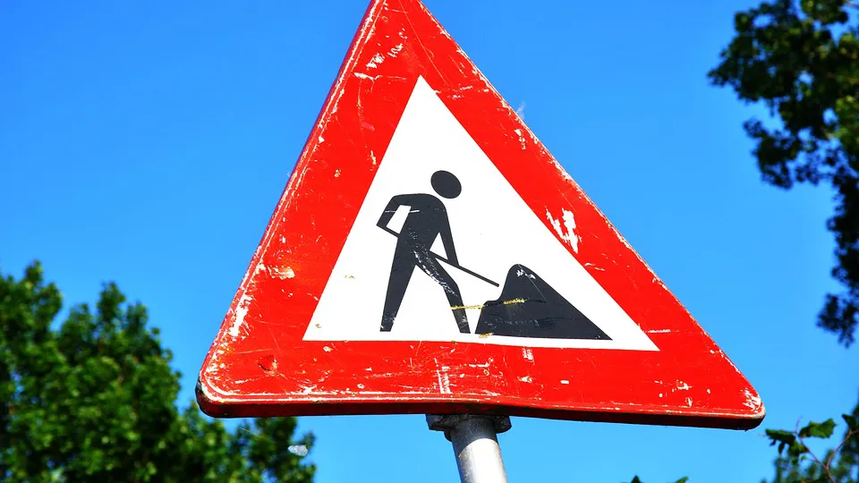 traffic sign 1443060 960 720 pixa