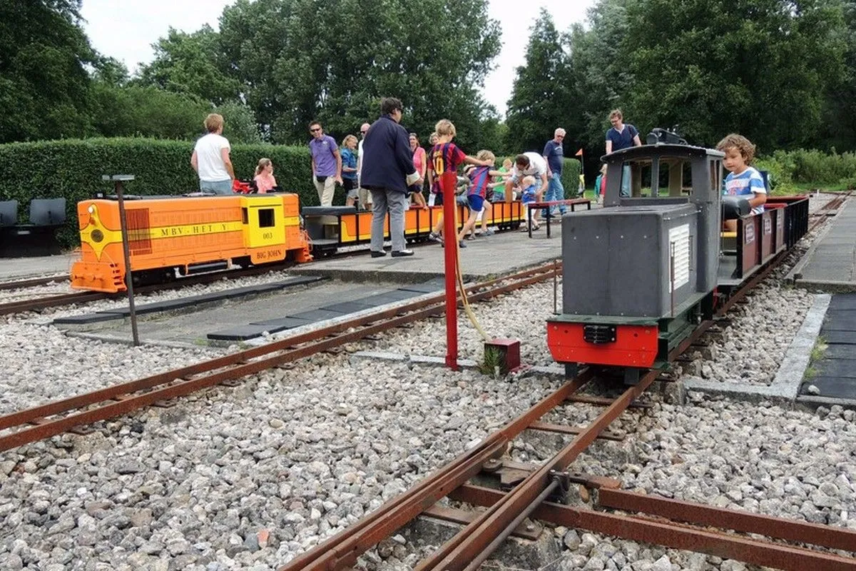 foto 10 8 2014 4 modelbouwvereniging het y in spaarnwoude aan de genieweg nr 38a in spaarnwoude