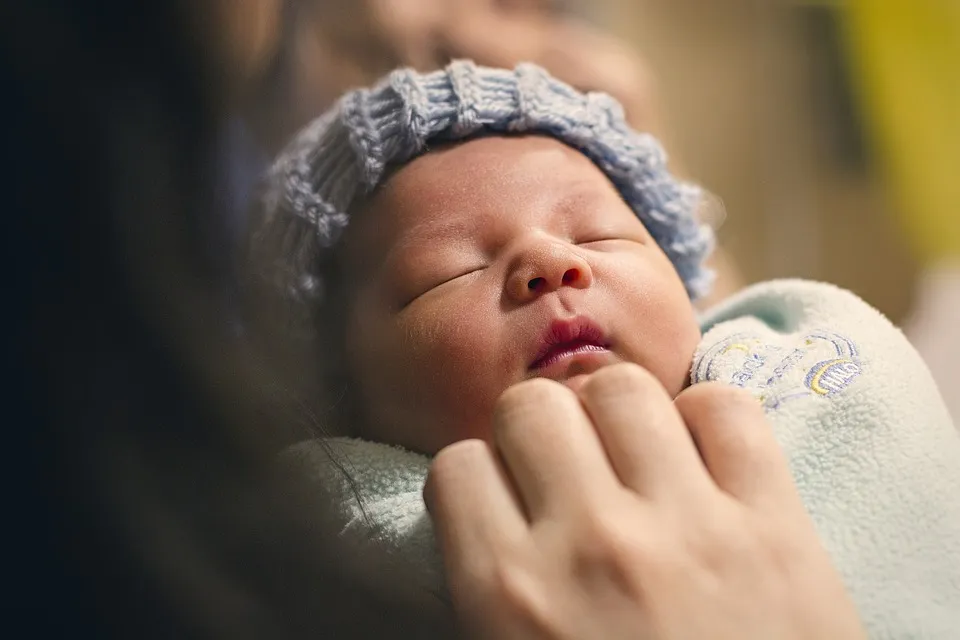 baby kiind