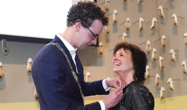 marijke bronze penning