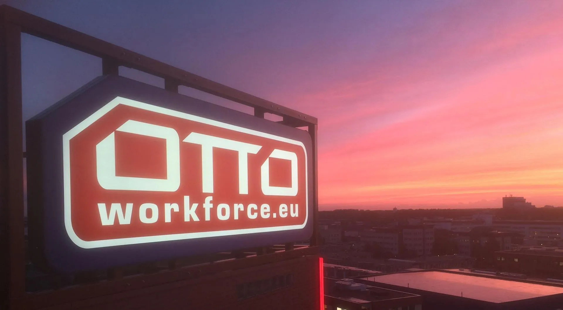 otto work force paralax over otto 1920x1057 1920x1057