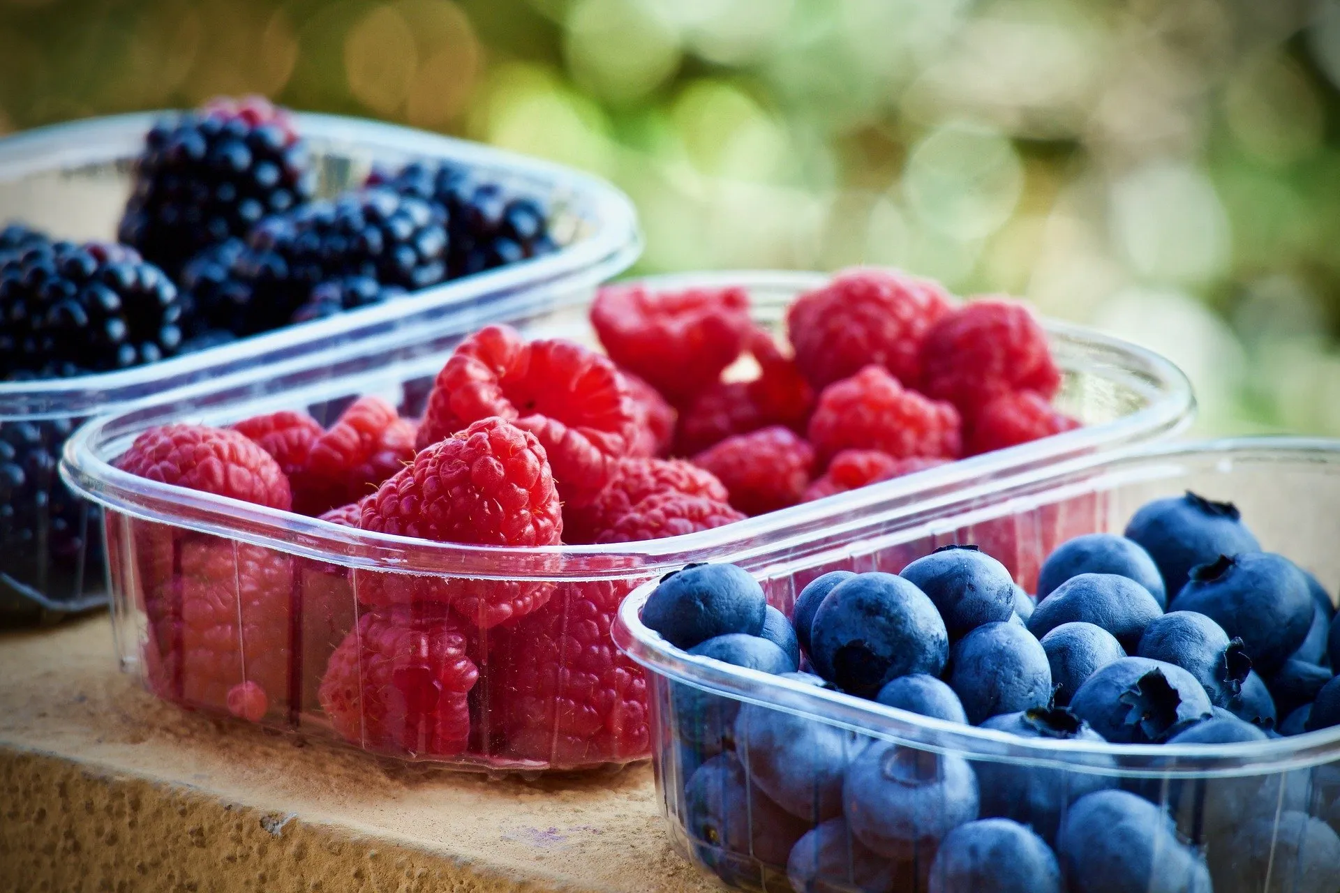 soft fruits 3504149 1920