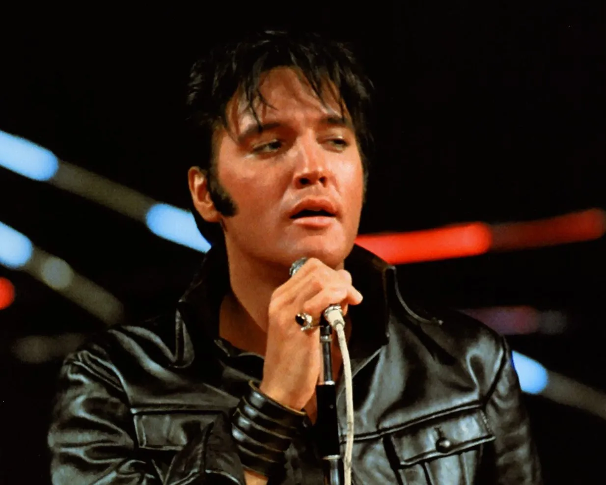 the elvis concert 2020 2 2 e1582132705103