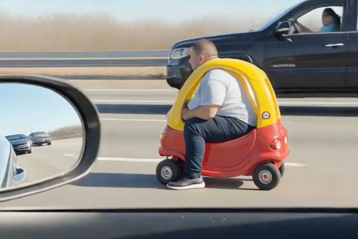 thumb_AI_speelgoed_auto