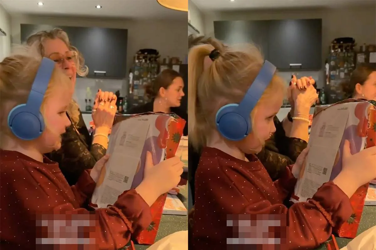 thumb_vk_Meisje_niet_blij_met_kerstcadeau_Ik_wil_geen_nieuwe_dekbedhoes