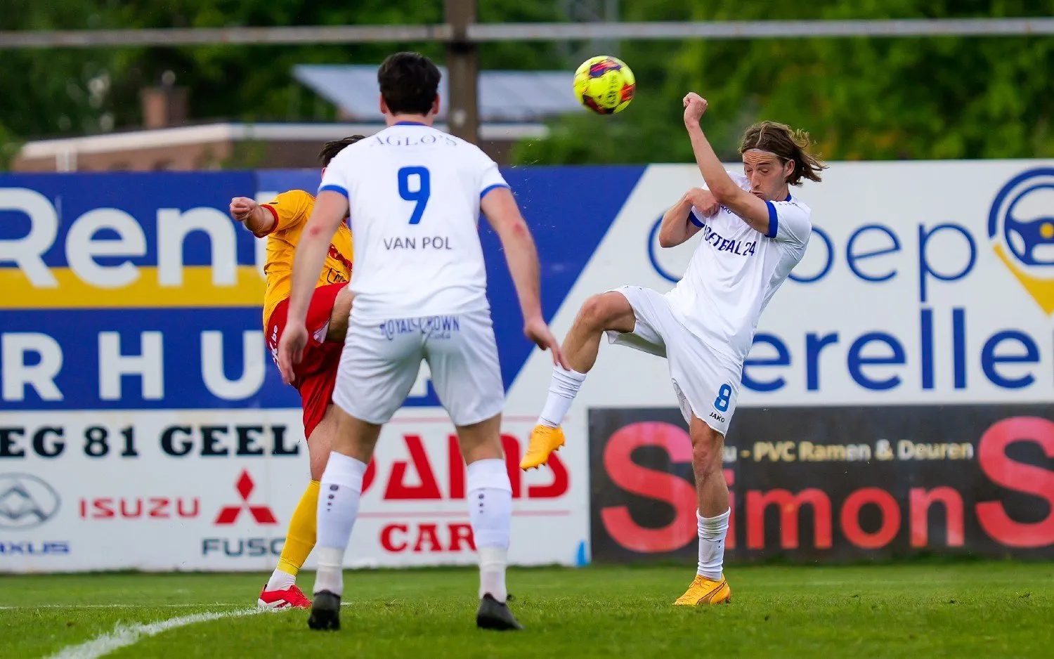 20250503verbroederinggeelwerviktoonopdekamp