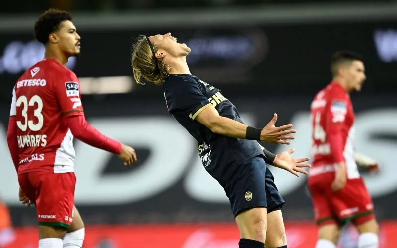 211016viktorfischerfrustratie