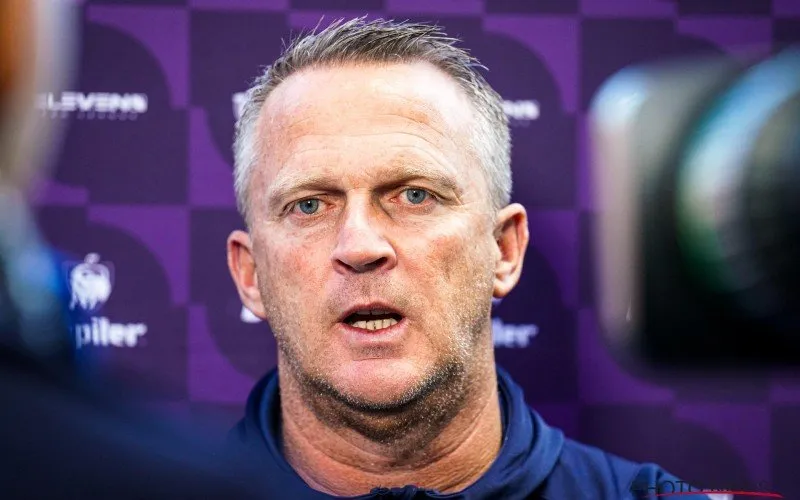 211025johnvandenbrom