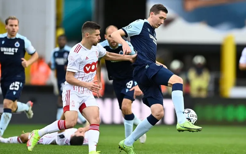 211107clubbruggestandard