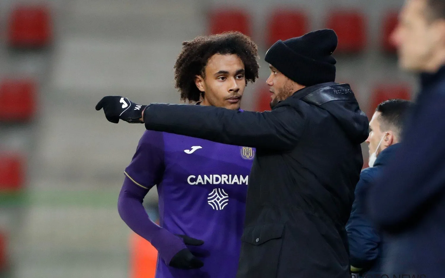 220225kompanyzirkzee