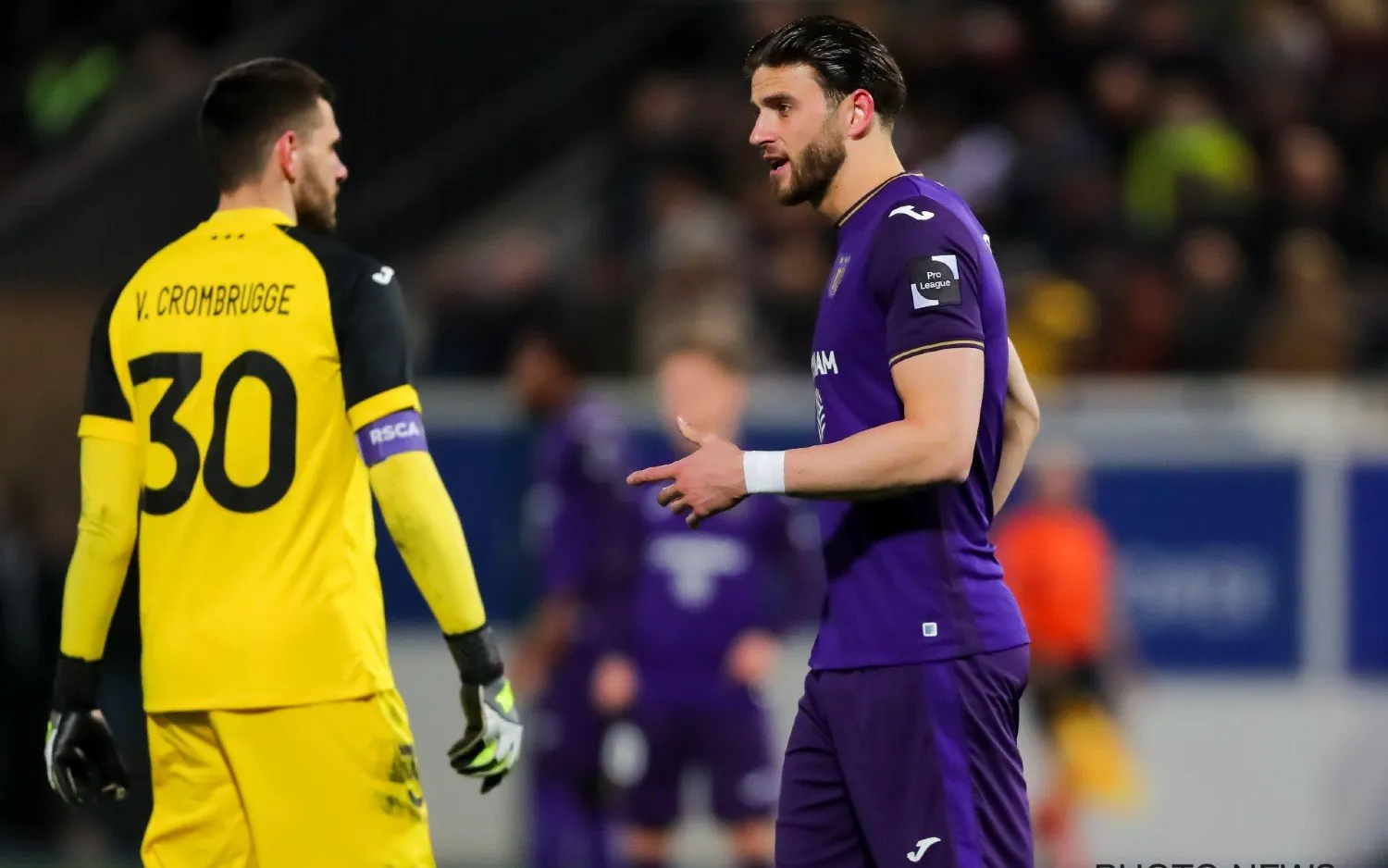 220226vancrombruggehoedt