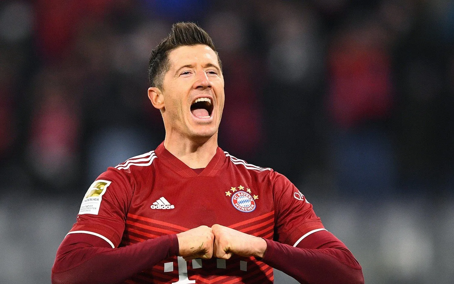 220330robertlewandowski