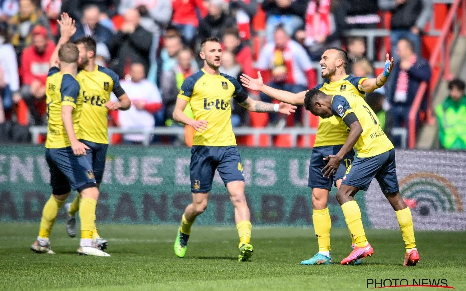 220403standardunionviert