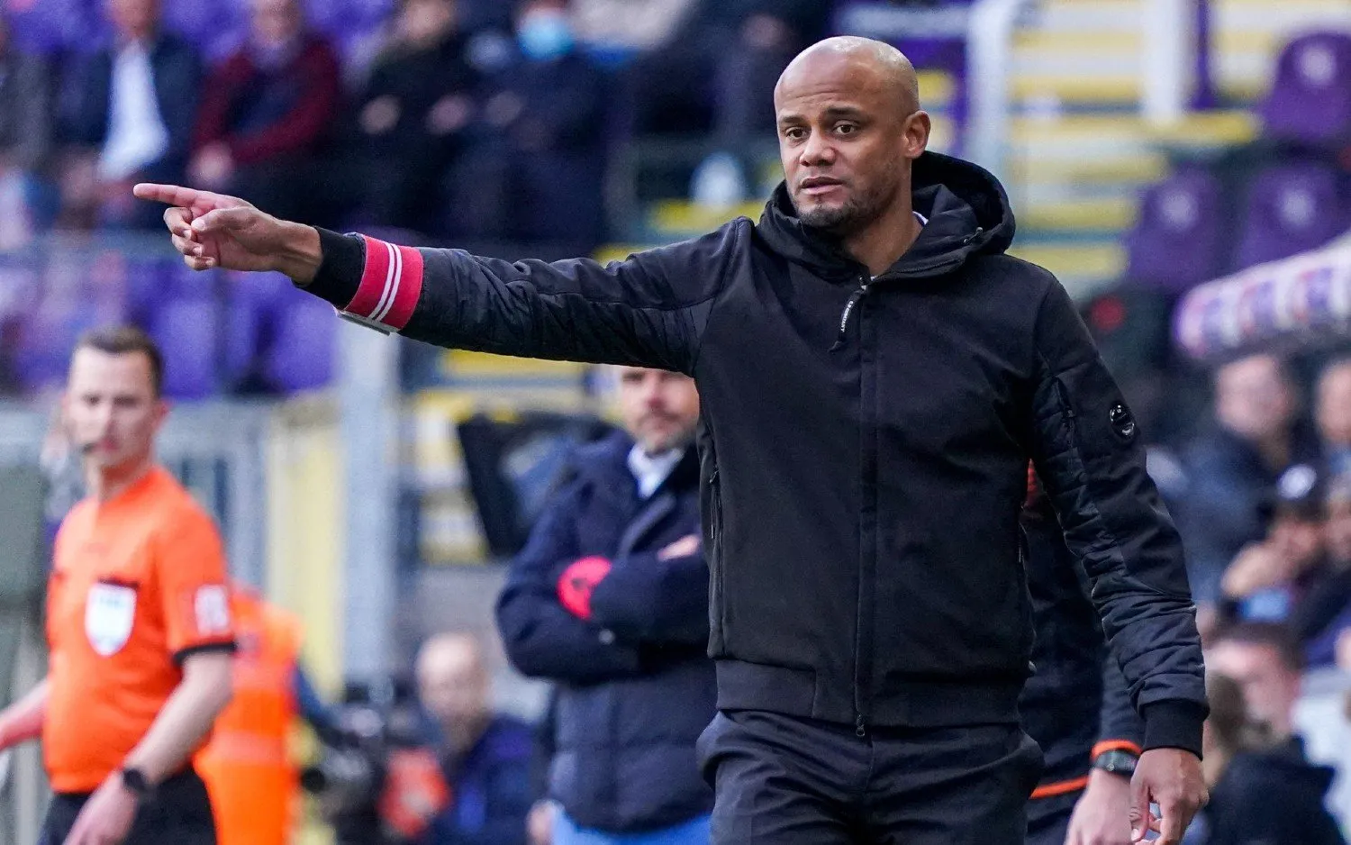 220503vincentkompanyclub