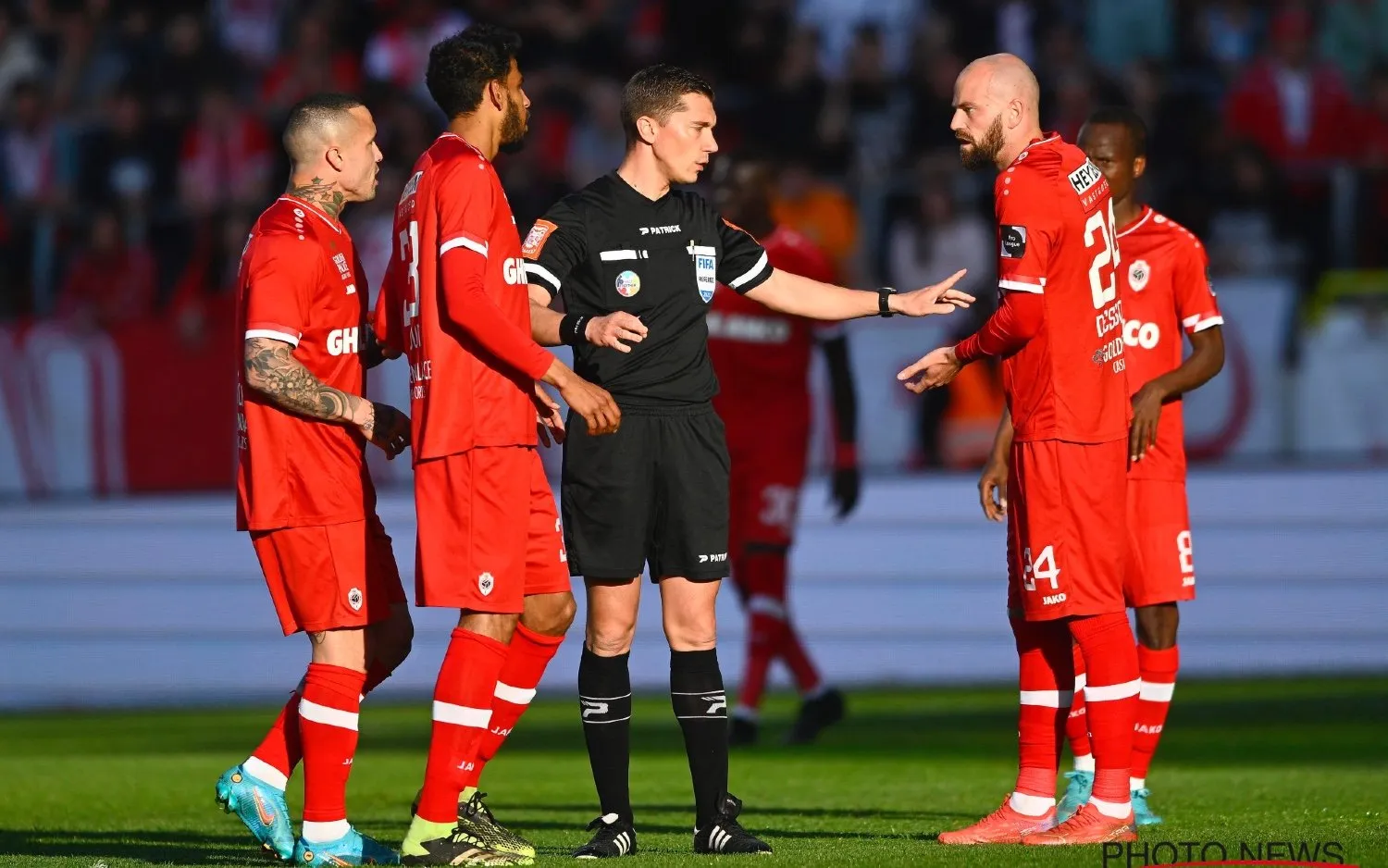 220508antwerpjonathanlardot