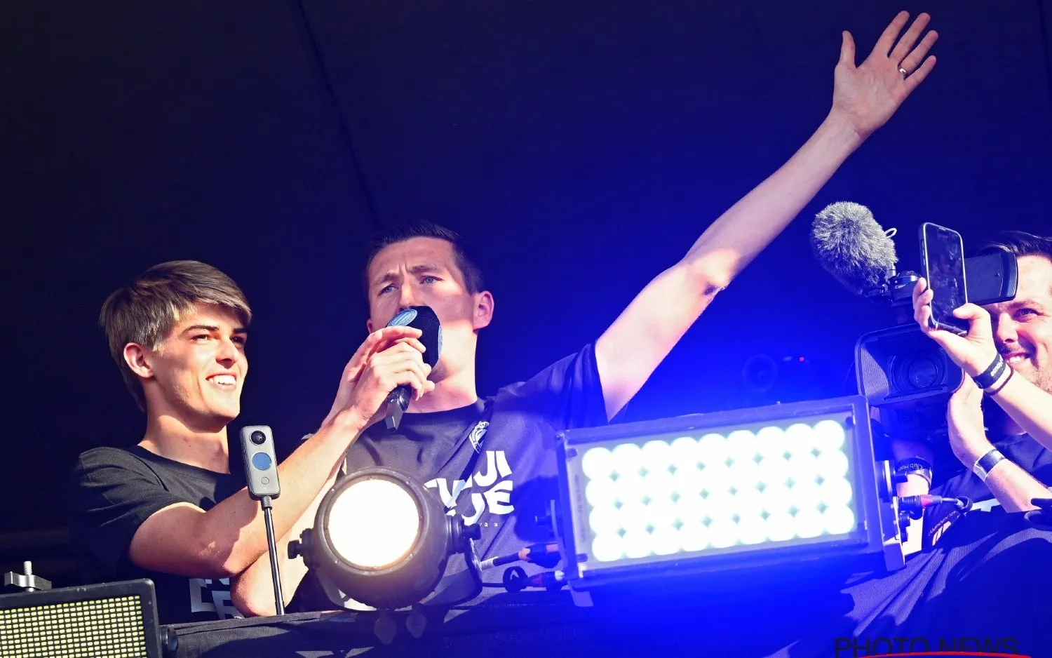 220519hansvanakencharlesdeketelaere