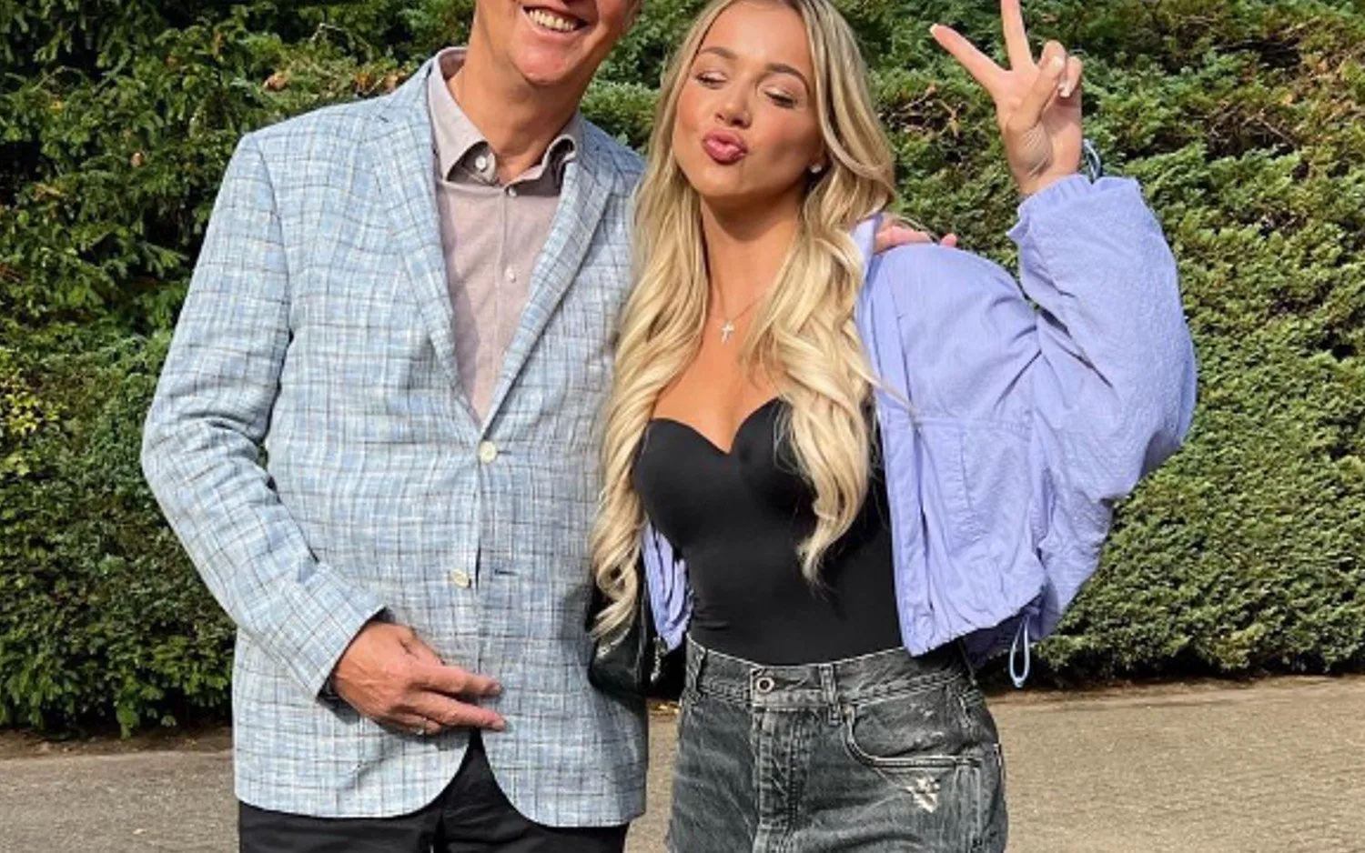 220909emmaheesterslouisvangaal