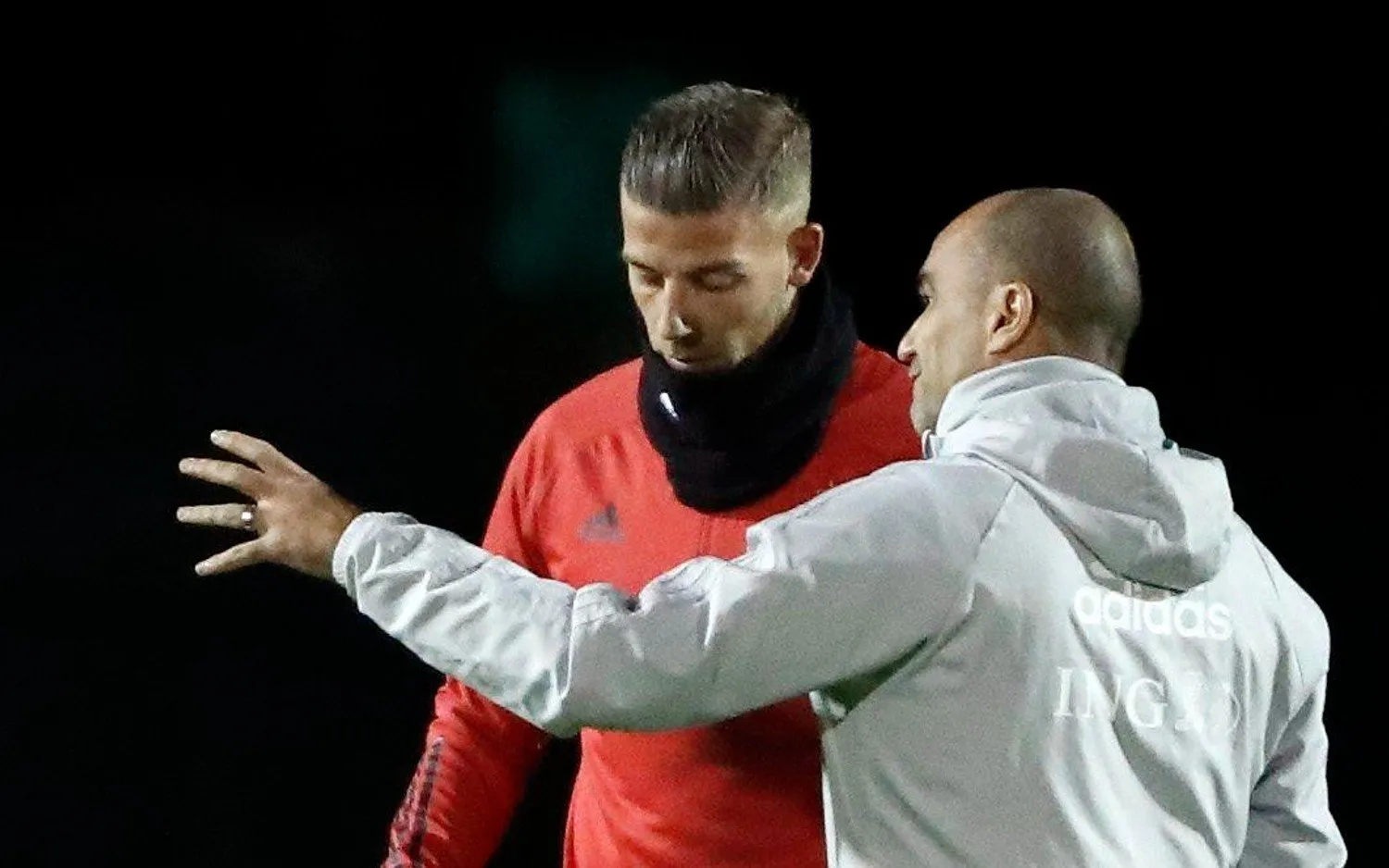 221214tobyalderweireldrobertomartinez