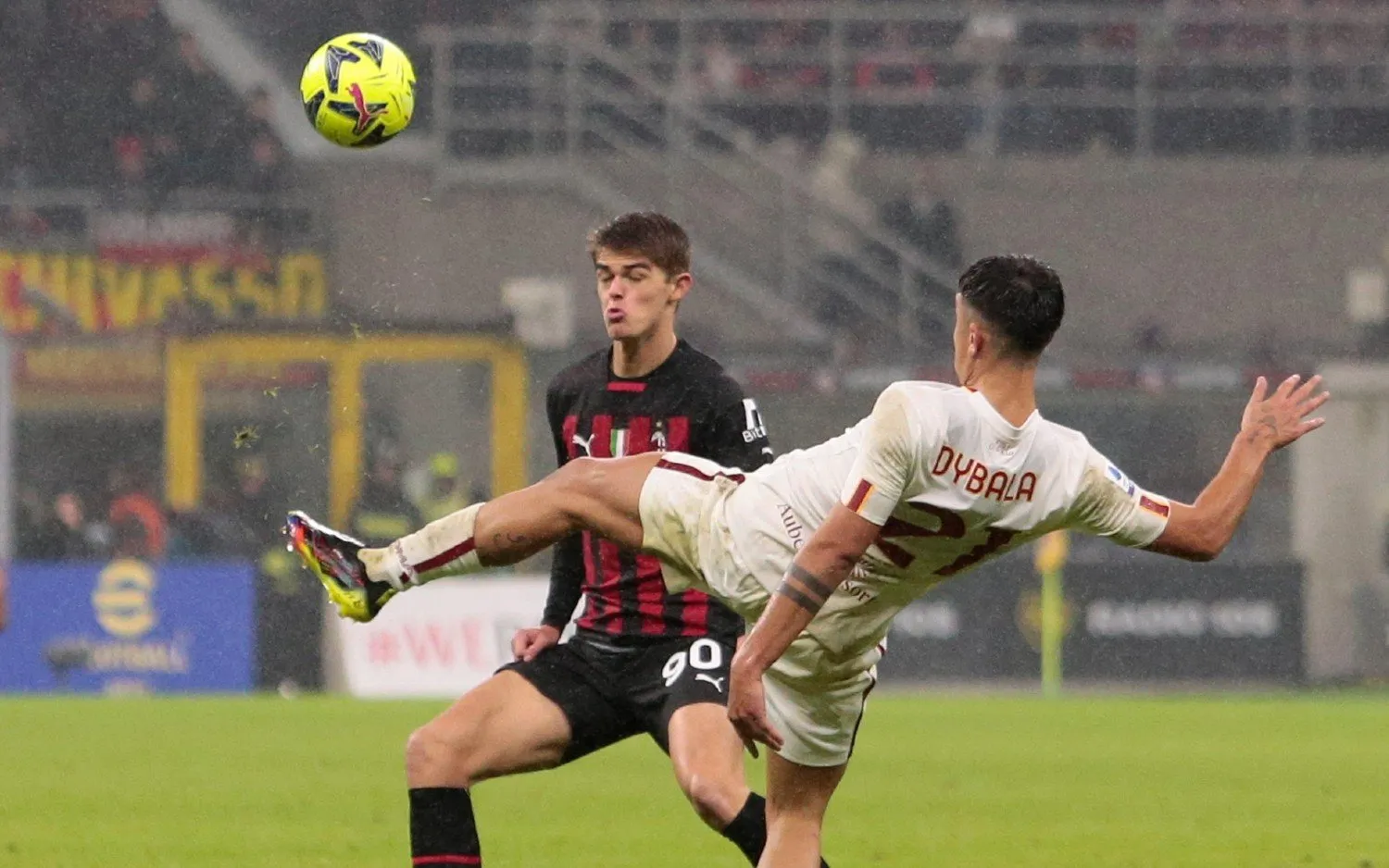 230109charlesdeketelaerepaulodybala