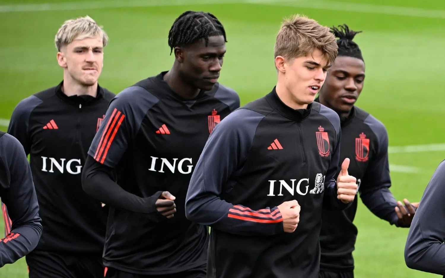 230323deketelaeresaelemaekersonanalavia