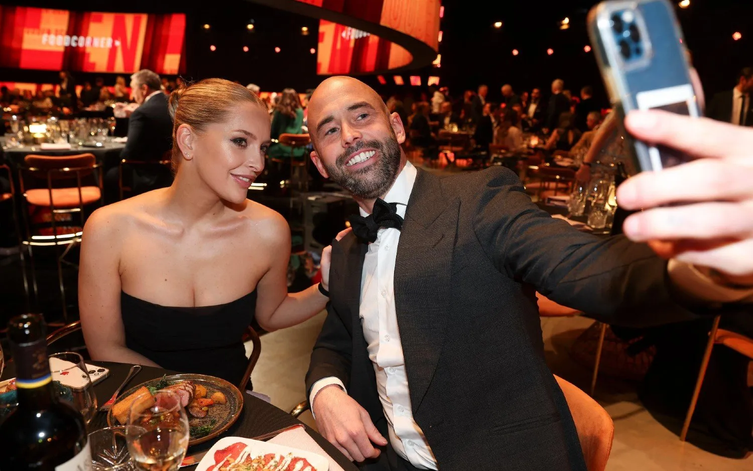 230729stevendefourisabelstams