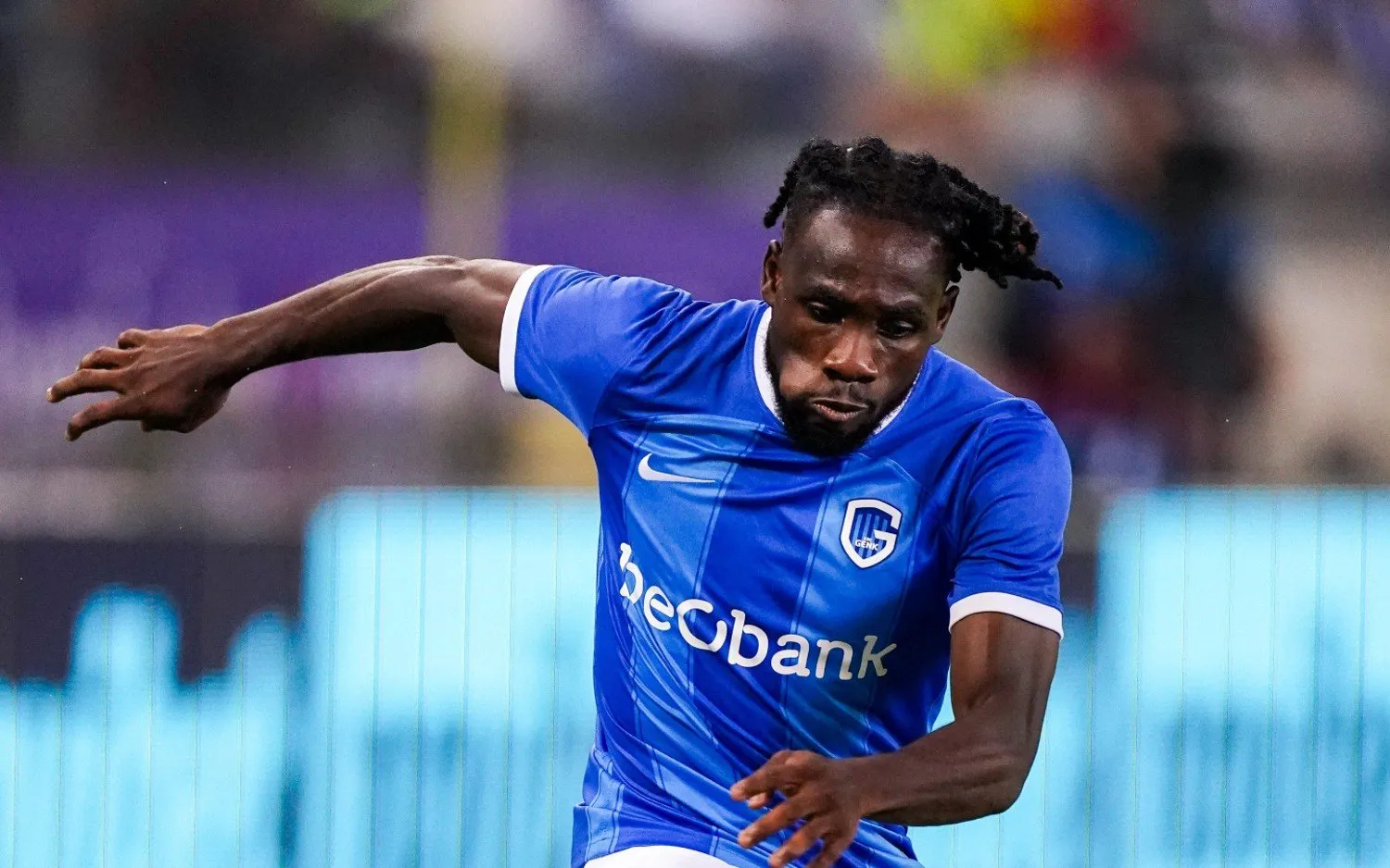 230827josephpaintsil