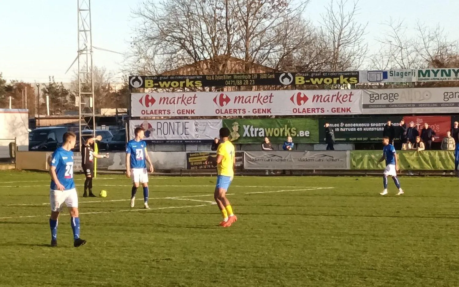 240128termienverbroederinggeelbelkouch