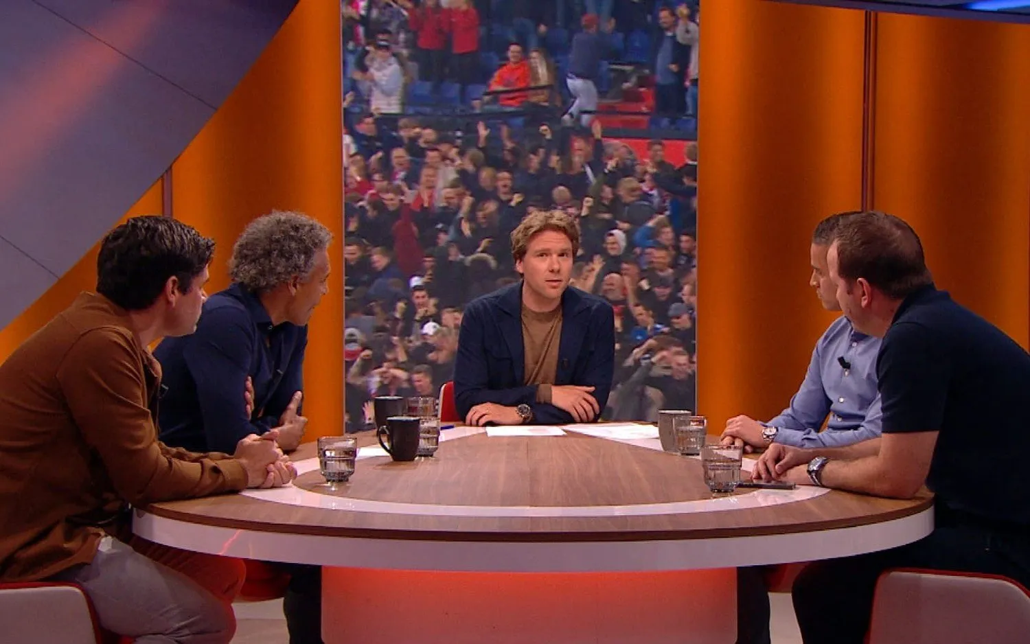 241015studiovoetbal